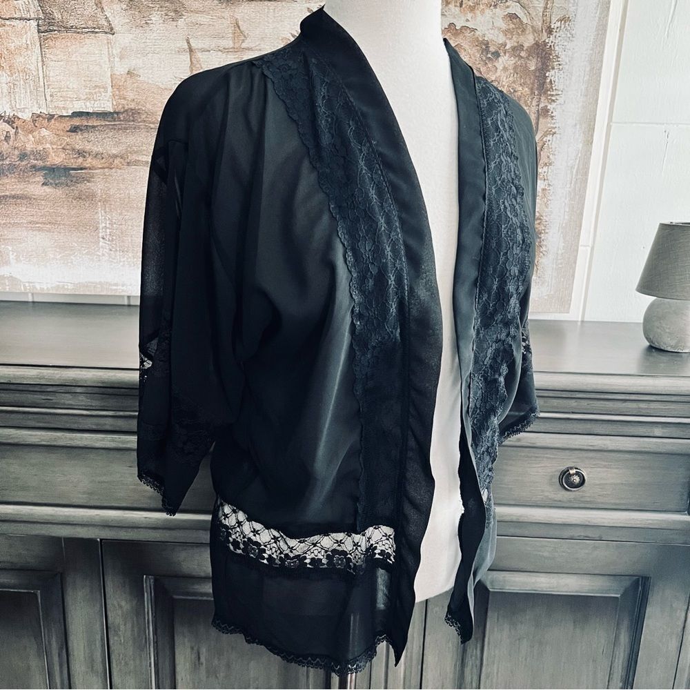 Max and Riley Black Lace Bohemian Sheer Open Wrap size Medium